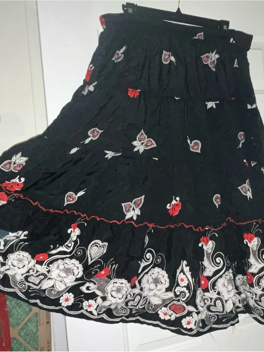 White Stag Black Maxi Skirt with Red & White Embroidered Floral Trim - Picture 5 of 9